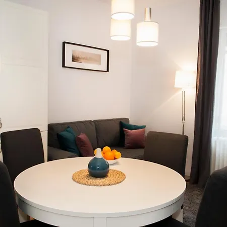 Christine-2 Bedrooms In The Downtown شقة